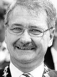 Daniel Steffan's Instagram, Twitter & Facebook