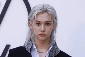 SM Entertainment to launch first hologram musical 'School OZ' starring  Changmin, Key, Suho, Xiumin, Luna, and Seulgi