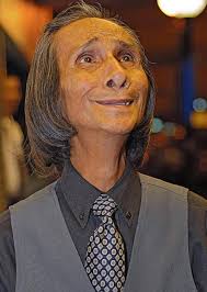 Crispa Floro MICAA 1969 Romy Diaz, the Crispa forward #7, sitting at the  far right. He bid farewell to Crispa to join his actor brother Paquito Diaz  for a contract with Fernando