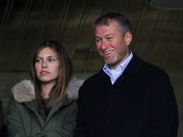 Roman abramovich doesn't have a girlfriend right now. Roman Abramovich Has Split From His Wife Of 10 Years Dasha Zhukova