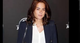 Genealogy for anouchka delon family tree on geni, with over 200 million profiles of ancestors and living relatives. Anouchka Delon La Fille D Alain Delon Evincee De Casting A Cause De Son Nom