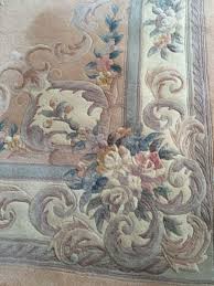 Son olarak beyaz renkli halıları da ele almamız gerekiyor. 9 Metrekare Hali