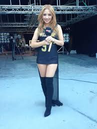 Ece Seckin Men Love Women As Short As Me Women Style Celebrities