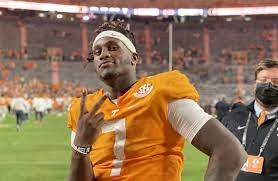 Joe Milton III is Fully Embracing the Starting Quarterback Role | Rocky Top  Insider