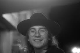 Eden Archer's Instagram, Twitter & Facebook