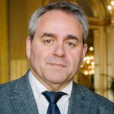 You will find below the horoscope of xavier bertrand with his interactive chart, an excerpt of his astrological portrait and his planetary dominants. Rencontre Avec Xavier Bertrand Choiseul France