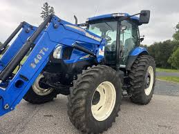 New Holland TS125A Tractor