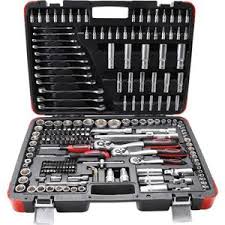 Cette malette à outils sera votre alliée pour l'ensemble de vos petits travaux. Magnusson Cdiscount