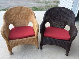 Spray Painting Wicker Patio Furniture Before And After Picture 4 Cans Outdoor Wicker Furniture Wicker Patio Furniture Painting Patio Furniture