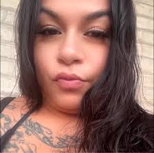 Amber Vansickle's Instagram, Twitter & Facebook