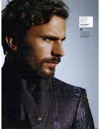 Bill Gentle's Instagram, Twitter & Facebook