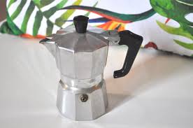 Mini Cafetiere Italienne Ou Cafetiere Moka Made In Italy Curiosidad