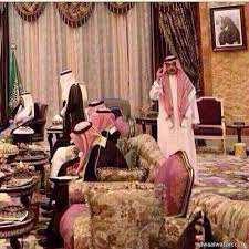 وأضاف البيان بحسب وكالة واس أنه سيصلى عليها اليوم الأحد الموافق 2. Ø¥Ø´Ø§Ø±Ø© Ù…Ø¹Ø§Ù„ÙŠ Ø±Ø¦ÙŠØ³ Ø§Ù„Ø¯ÙŠÙˆØ§Ù† Ø§Ù„Ù…Ù„ÙƒÙŠ ØªØ´Ø¹Ù„ Ø§Ù„Ø±Ø£ÙŠ Ø§Ù„Ø¹Ø§Ù… Ø£Ø¶ÙˆØ§Ø¡ Ø§Ù„ÙˆØ·Ù†
