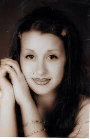 Janet Perera's Instagram, Twitter & Facebook