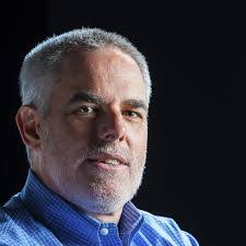 Steven Fox's Instagram, Twitter & Facebook