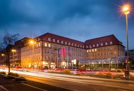 Ein reihenhaus (neubau) kostet im schnitt 330.000 euro. Sigmund Schuckert Haus In Nurnberg Pegasus Cp De