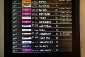 The carrier uses small airports. Neamuri Proaste De Covid VÄƒ InÈ›elegem Dar Trebuie SÄƒ PlÄƒtiÈ›i Taxa De Penalizare Din Solidaritate Cu Pasagerii Unele Companii OferÄƒ FacilitÄƒÈ›i NesimÈ›ite