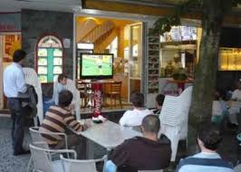 Meal delivery, meal takeaway, restaurant. Em Spielcheck Schweiz Turkei Im Kebap Haus Freiburg Fudder De