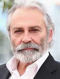 Haluk bilginer, liseyi bitirdikten sonra 1972 yılında ankara devlet konservatuarı tiyatro bölümü'ne girmeye hak kazanır. Haluk Bilginer Actor Profile Pictures Movies Events Nowrunning