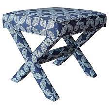Lexington home brands offers a wide variety of upscale home furnishings including bench seats and ottomans with customizable fabric. Deal Alert The X Bench Of The Moment Emily A Clark