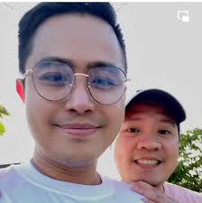 Happy anniversary to the hubbybee family