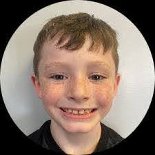 Brandon Belew's Instagram, Twitter & Facebook