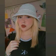 Magali Hernández (@magali.angeles)