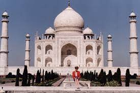 Will And Kate To Exorcise Princess Diana S Lonely Taj Mahal Ghost Taj Mahal Princess Of Wales Princess Diana