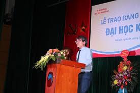 Học viện ngoại giao (dav) có tên tiếng anh là diplomatic academy of vietnam, đây là ngôi trường chuyên đào tạo chuyên ngành về ngoại giao đầu tiên và duy nhất tại đất nước việt nam. Há»c Viá»‡n Ngoáº¡i Giao Trao Báº±ng Tá»'t Nghiá»‡p Cho 18 LÆ°u Sinh Vien Lao Tin Tá»©c Thong Tin Tuyá»ƒn Sinh