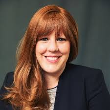 Kelly Dobbins's Instagram, Twitter & Facebook