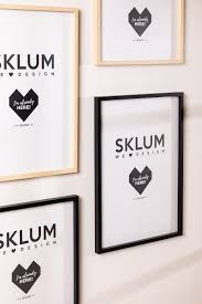 Ordina online foto incorniciate e poster incorniciati carattere e discrezione per la cornice in alluminio per soggetti raffinati sulla tua stampa da parete. Cornici Per Foto Online Sklum