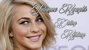 She regularly indulges in healthy lifestyle to enhance her skin and also rid of problems like … Julianne Hough Without Makeup Youtube