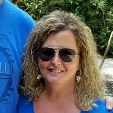 Michelle Walker (@librarydevotee)