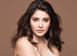 The Romantics: Aditya Chopra told Anushka Sharma to not tell her parents  about Rab Ne Bana Di Jodi debut! : Bollywood News