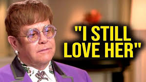 Taylor Swift Reacts to 'The Life of a Showgirl's HARSH Reviews