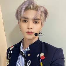 Oli london spent an estimated $150,000 to look like bts' jimin. Oli London On Twitter Im Dating Taeyong Olilondon Taeyong Nct Ncthollywood