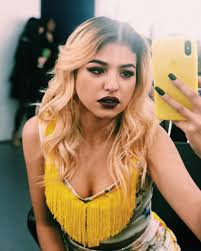 Portugese singer who first made a name for herself. Barbara Bandeira Aposta Em Mudanca De Visual Drastica
