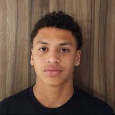 Bryson Hill's Instagram, Twitter & Facebook