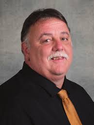 PG&E helps plant trees in City Park