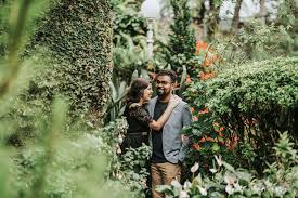 From Cozy Cafes To A Busy Airport Malaysia Offered Unique Backdrops For This Pre Wedding Photoshoot Wedding Photoshoot Pre Wedding Pre Wedding Photoshoot