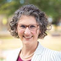 Holly Brock's Instagram, Twitter & Facebook