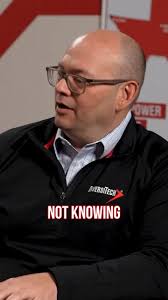 Some moments stay with you. Especially the ones rooted in giving. Hear from  associates who had the chance to experience their own “St. Jude moment”  while presenting this year's donation to the