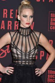 Straight off the bat, we'll admit that jennifer lawrence looks great. 49 Sexy Photos Of Jennifer Lawrence Will Drive You Crazy