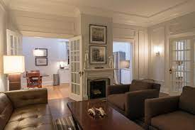 Be warned that spoilers do appear on this wiki.season 6 premiered on netflix on november 2, 2018, bringing house of cards to its series finale. House Of Cards Set Design And Filming Locations Architectural Digest