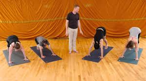 10 Minute Core Strengthening Yoga Sequence Youtube