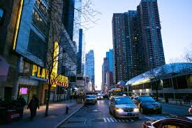 Открыть страницу «hell's kitchen nyc» на facebook. Rapid Change In Hell S Kitchen The New York Times