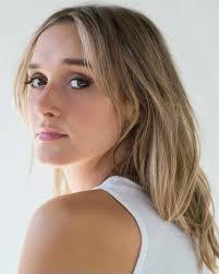 Jesse Kindred's Instagram, Twitter & Facebook