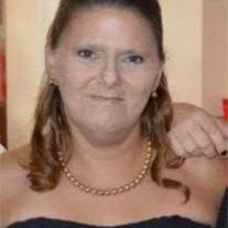 Ashley Badeau's Instagram, Twitter & Facebook