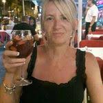 Janice Bergin's Instagram, Twitter & Facebook