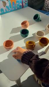 Image result for tbn:ZmxTz4tzjnsxqM::www.berceaumagique.com/produits/b/b_ange-sanguine-6f.gif